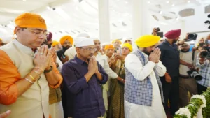 Arvind Kejriwal और Bhagwant Mann ने श्री गुरु तेग़ बहादर जी के 350 th  शहादत दिवस पर हुए Kirtan Darbar में किया नमन