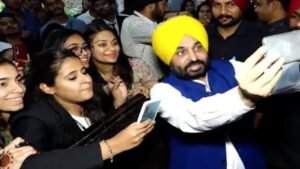 Women’s Health Mann सरकार की प्राथमिकता! ‘Navi Disha’ से Punjab की 13 Lakh से ज़्यादा महिलाएं पा रही हैं हर महीने Free Sanitary Pads