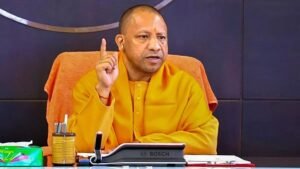 एनकाउंटर पर CM योगी का जवाब: बोले- हमने भी पुलिस को पिस्तौल दी है…अगर मारे न तो क्या गोली खाएं?