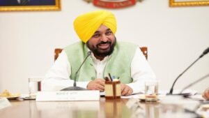 CM भगवंत सिंह मान की अगुवाई में पंजाब कैबिनेट द्वारा ‘एस.आई.आर.’ को सुगम बनाने के लिए प्रमुख नागरिक सेवाओं की सरकारी फीस माफ